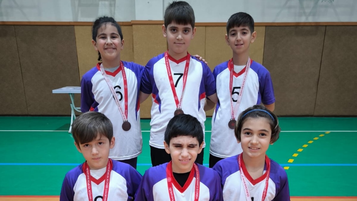 Gazi İlkokulu Spor Kulübü'nün Başarısı